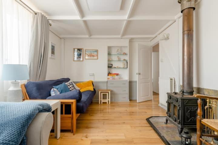 Dog Friendly Cottage 2 Mins To Beach With Hot Tub And Zappi Ev Lessingham Extérieur photo